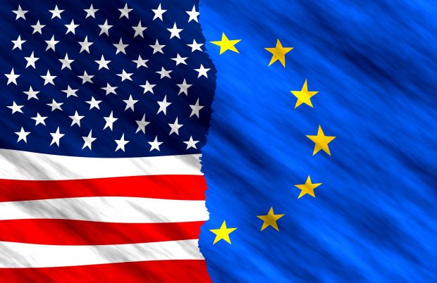 Die US-Regierung droht der EU mit milliardenschweren Sonderzöllen. Die US-Regierung droht der EU mit milliardenschweren Sonderzöllen.