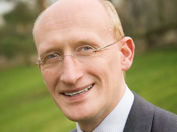 Uwe Kanning weiß, dass Intelligenz ein Erfolgsfaktor ist. Uwe Kanning weiß, dass Intelligenz ein Erfolgsfaktor ist.