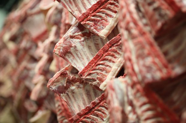 Vion will die Frischfleisch-Aktivitäten von Scherpenzeel nach Boxtel verlagern. Vion will die Frischfleisch-Aktivitäten von Scherpenzeel nach Boxtel verlagern.