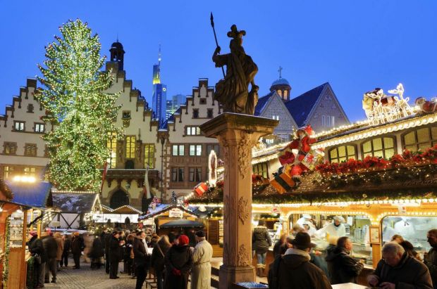 Weihnachtsmarkt auf dem Frankfurter Römerberg. Weihnachtsmarkt auf dem Frankfurter Römerberg.