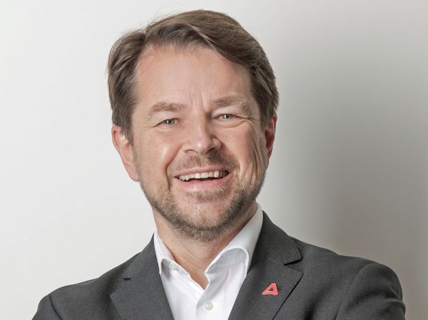 Dr.-Ing. Thomas Grünewald. Dr.-Ing. Thomas Grünewald.