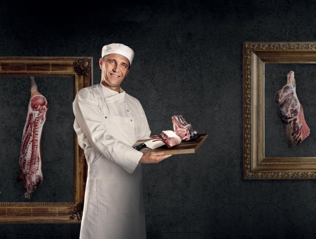 Im Zentrum der „Fleisch“-Kunst bleibt der Fleischermeister. Im Zentrum der „Fleisch“-Kunst bleibt der Fleischermeister.