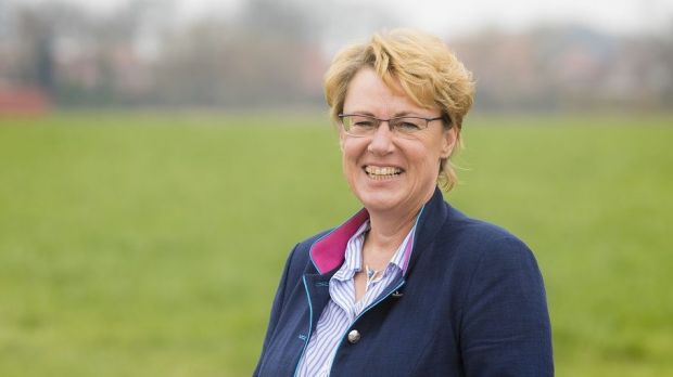 Barbara Otte-Kinast ist seit 22.11.2017 niedersächsische Ministerin für Ernährung, Landwirtschaft und Verbraucherschutz. Barbara Otte-Kinast ist seit 22.11.2017 niedersächsische Ministerin für Ernährung, Landwirtschaft und Verbraucherschutz.