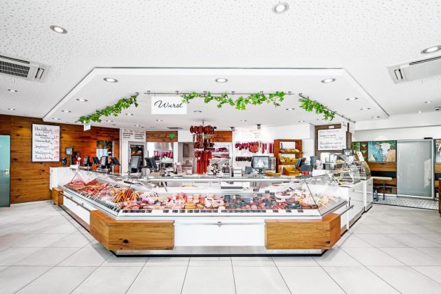 Eine solche Theke wirkt appetitanregend und verkaufsfördernd. Beleuchtung, Belegung und Optik sind perfekt aufeinander abgestimmt. Eine solche Theke wirkt appetitanregend und verkaufsfördernd. Beleuchtung, Belegung und Optik sind perfekt aufeinander abgestimmt.