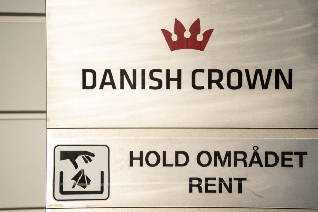 Danish Crown fährt den Betrieb mit reduzierten Schlachtkapazitäten wieder an. Danish Crown fährt den Betrieb mit reduzierten Schlachtkapazitäten wieder an.