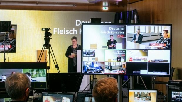 Nach dem Deutschen Fleisch Kongress geht nun auch der traditionelle Jahresauftakt der Fleischbranche, das Frische Forum Fleisch, digital an den Start. Nach dem Deutschen Fleisch Kongress geht nun auch der traditionelle Jahresauftakt der Fleischbranche, das Frische Forum Fleisch, digital an den Start.