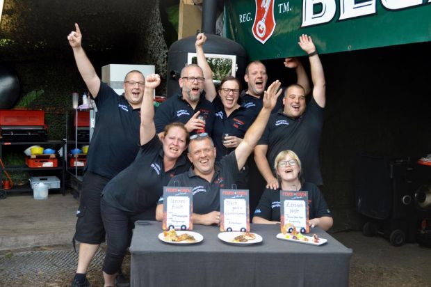 In der Gesamtbewertung kam das Team „Feuer + Eisen“ auf den ersten Platz. In der Gesamtbewertung kam das Team „Feuer + Eisen“ auf den ersten Platz.