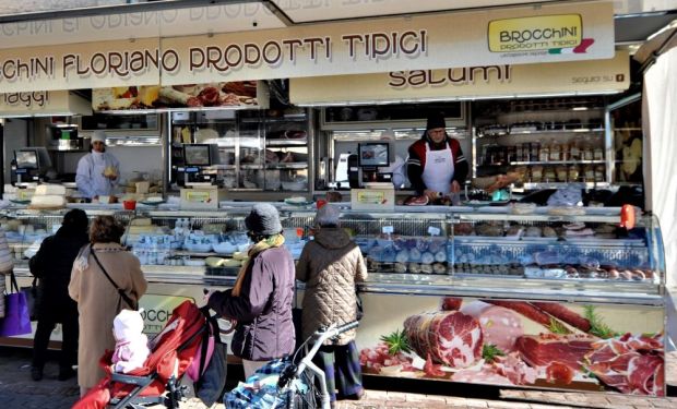 Die Produzenten von Lebensmitteln werden in Italien finanziell entlastet. Die Produzenten von Lebensmitteln werden in Italien finanziell entlastet.