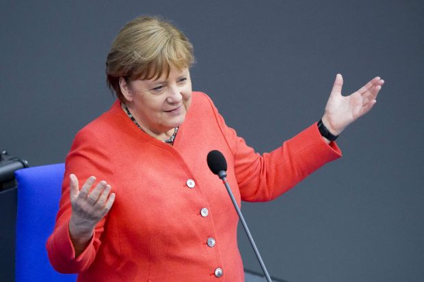Angela Merkel bekennt sich im Parlament zur Nutztierhaltung in Deutschland. Angela Merkel bekennt sich im Parlament zur Nutztierhaltung in Deutschland.