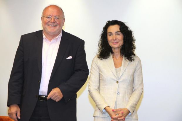 Qualität hat Zukunft: Davon zeigten sich Artur Tybussek und Astrid Schmitz überzeugt. Qualität hat Zukunft: Davon zeigten sich Artur Tybussek und Astrid Schmitz überzeugt.