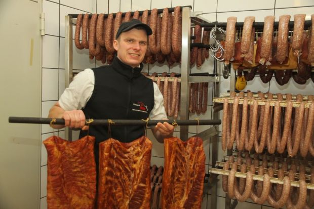 Adrian Piecha setzt auf schlesische Rezepturen verbunden mit wöchentlich frischer Produktion. Adrian Piecha setzt auf schlesische Rezepturen verbunden mit wöchentlich frischer Produktion.