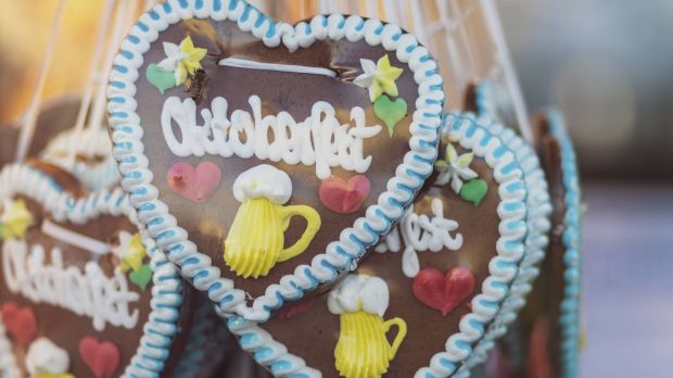 Rund 6,3 Mio. Besucher hätten zum Oktoberfest 2020 nach München kommen können, am 21. April wurde das millionenschwere Event wegen des Coronavirus und der damit verbundenen Gefahren abgesagt. Rund 6,3 Mio. Besucher hätten zum Oktoberfest 2020 nach München kommen können, am 21. April wurde das millionenschwere Event wegen des Coronavirus und der damit verbundenen Gefahren abgesagt.