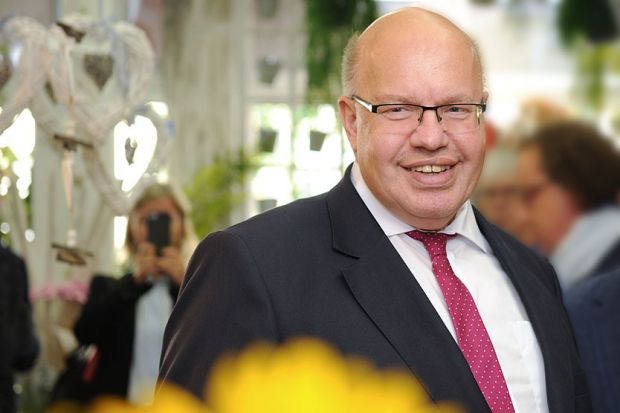 Peter Altmaier: "Wir lassen Einzelhändler in Coronazeiten nicht im Stich". Peter Altmaier: "Wir lassen Einzelhändler in Coronazeiten nicht im Stich".