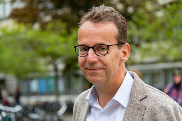 Prof. Achim Spiller, Inhaber des Lehrstuhls „Marketing für Lebensmittel und Agrarprodukte“ am Department für Agrarökonomie und Rurale Entwicklung der Georg-August-Universität in Göttingen. Prof. Achim Spiller, Inhaber des Lehrstuhls „Marketing für Lebensmittel und Agrarprodukte“ am Department für Agrarökonomie und Rurale Entwicklung der Georg-August-Universität in Göttingen.