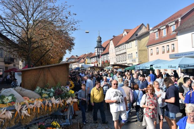 Entdecken, schmecken und genießen - das gibt es in diesem Jahr nicht in den Gassen von Ostheim. Der Rhöner Wurstmarkt wird erstmals digital durchgeführt. Entdecken, schmecken und genießen - das gibt es in diesem Jahr nicht in den Gassen von Ostheim. Der Rhöner Wurstmarkt wird erstmals digital durchgeführt.