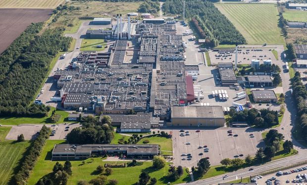 Mit 160 Personen sollen die meisten neuen Mitarbeiter am Standort in Ringsted eingestellt werden. Mit 160 Personen sollen die meisten neuen Mitarbeiter am Standort in Ringsted eingestellt werden.