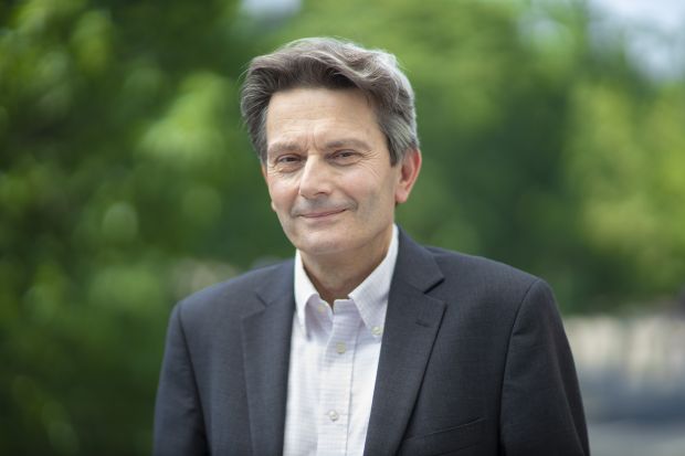 Besuchte den Kölner Innungsbetrieb GS Schmitz: Dr. Rolf Mützenich (MdB, SPD). Besuchte den Kölner Innungsbetrieb GS Schmitz: Dr. Rolf Mützenich (MdB, SPD).