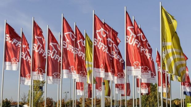 Die Messe fällt aus, Wettbewerbe und afz-Akademie finden am 7. November statt. Die Fachveranstaltungen werden im ICS Internationales Congresscenter Stuttgart durchgeführt. Die Messe fällt aus, Wettbewerbe und afz-Akademie finden am 7. November statt. Die Fachveranstaltungen werden im ICS Internationales Congresscenter Stuttgart durchgeführt.
