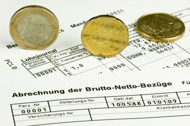 Für 90 Prozent der Lohnempfänger fällt in diesem Jahr der Soli weg. Für 90 Prozent der Lohnempfänger fällt in diesem Jahr der Soli weg.