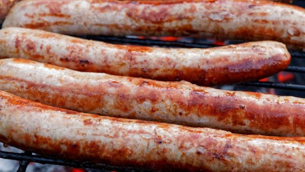 Thüringer Rostbratwurst - nachhaltig verpackt im Schafsdarm. Thüringer Rostbratwurst - nachhaltig verpackt im Schafsdarm.
