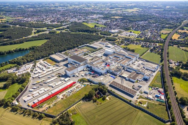 Der Landkreis Gütersloh fordert weitere Hygienemaßnahmen umzusetzen, bevor das Werk in Rheda wieder produzieren darf. Der Landkreis Gütersloh fordert weitere Hygienemaßnahmen umzusetzen, bevor das Werk in Rheda wieder produzieren darf.