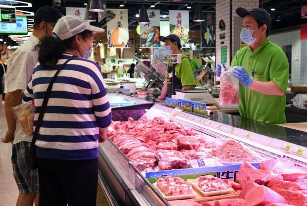 Die Preise für Schweinefleisch zogen in China im Juni wieder an. Die Preise für Schweinefleisch zogen in China im Juni wieder an.