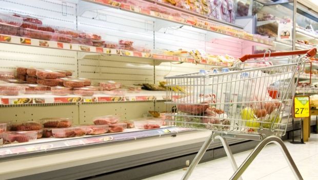 Überdurchschnittliche Preisanhebungen gab es im Mittel für Obst mit 4,3 Prozent sowie für Fleisch und Fleischwaren mit 4,1 Prozent. Überdurchschnittliche Preisanhebungen gab es im Mittel für Obst mit 4,3 Prozent sowie für Fleisch und Fleischwaren mit 4,1 Prozent.